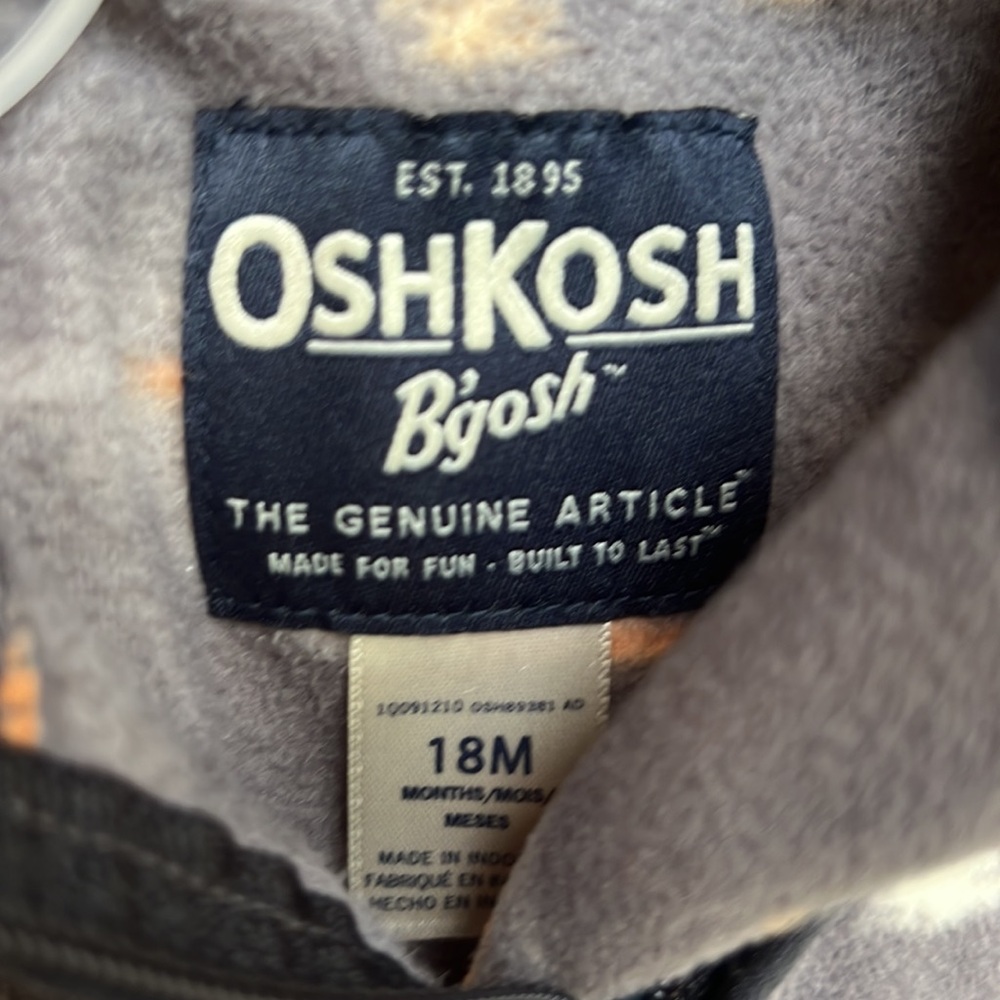 Half zip pull over - Picture 2 of 3